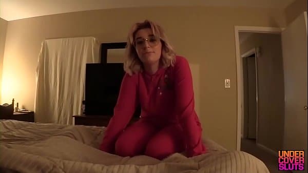 Virgemporno de incesto com enteada novinha safada