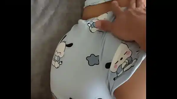 Xxxvibeos filme de incesto com irmã dando sua xota