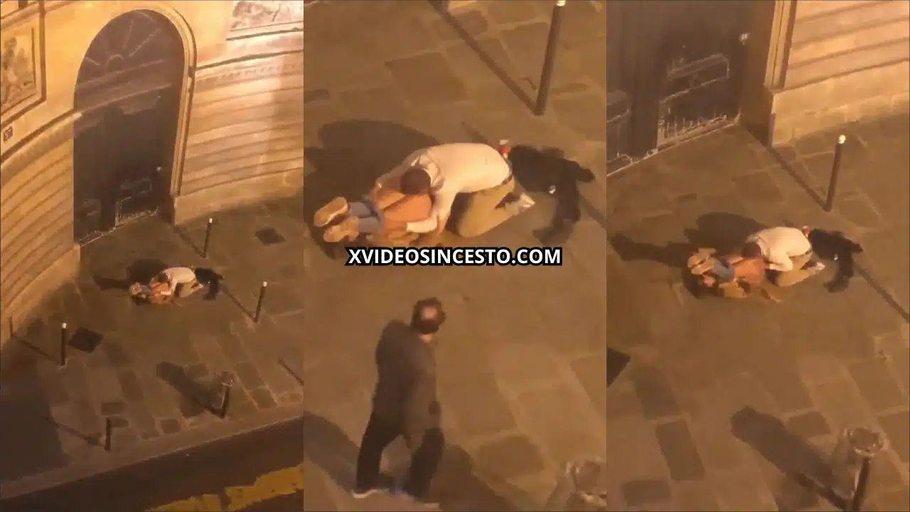Chupando cuzinho da gostosa no meio da rua Chupando cuzinho da gostosa no meio da rua