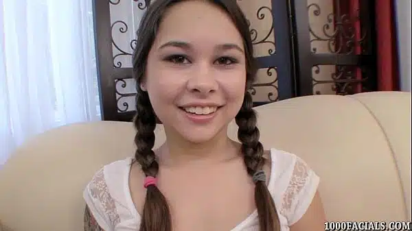 Bucetashd de incesto com prima deliciosa transando forte Bucetashd de incesto com prima deliciosa transando forte
