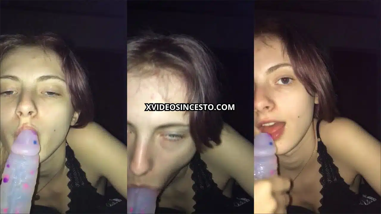Novinha linda xvideos mamando um consolo com vontade Novinha linda xvideos mamando um consolo com vontade